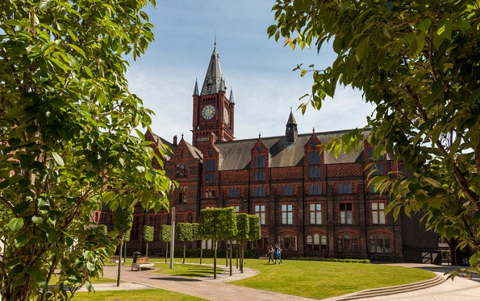 The Victoria Building from the Quad